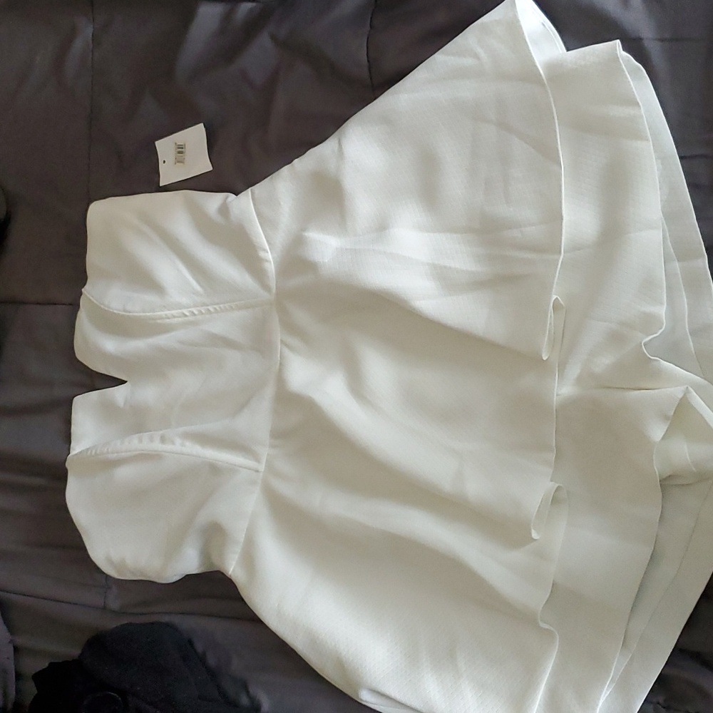 Peplum short tube top romper